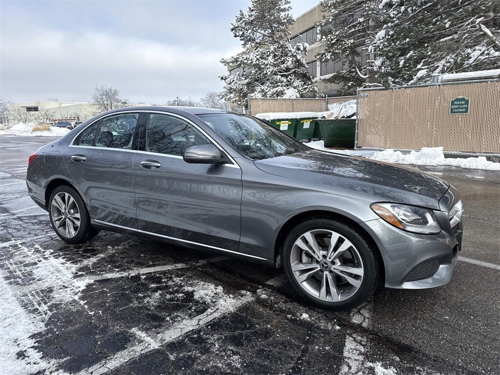 2018 Mercedes Benz C 300 4MATIC photo 3