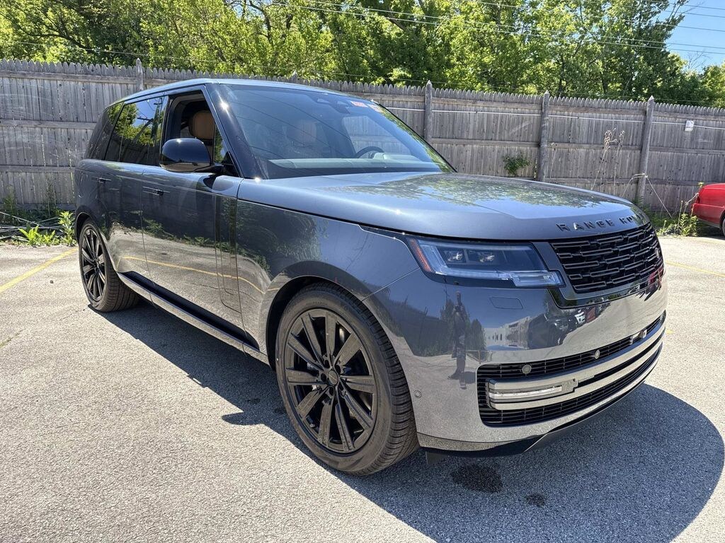 New 2026 Land Rover Range Rover SE Phev SUV