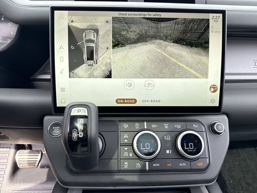 2026 Land Rover Defender V8 - Photo 29