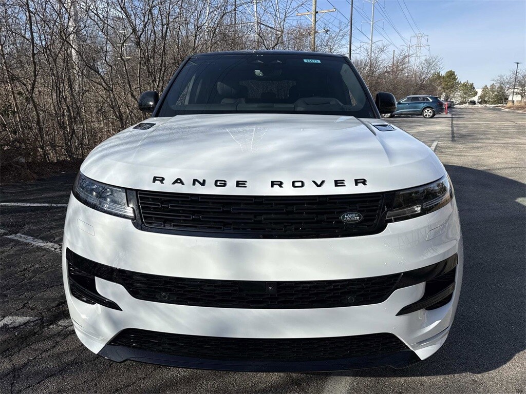 New 2025 Land Rover Range Rover Sport Dynamic SE SUV