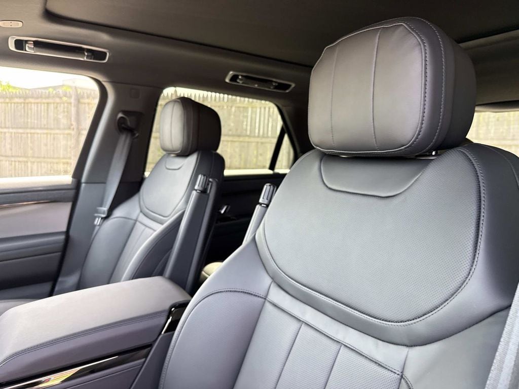 2026 Land Rover Range Rover Sport SE - Photo 27
