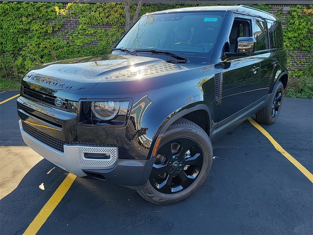 2025 Land Rover Defender 110