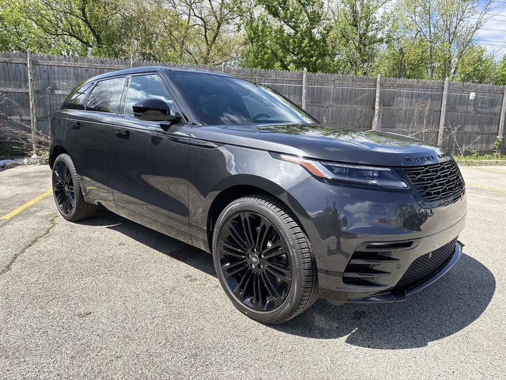 New 2026 Land Rover Range Rover Velar Dynamic SE