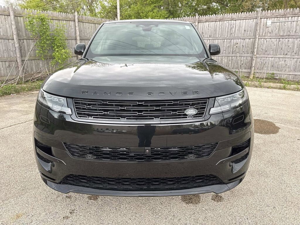New 2026 Land Rover Range Rover Sport Dynamic SE SUV
