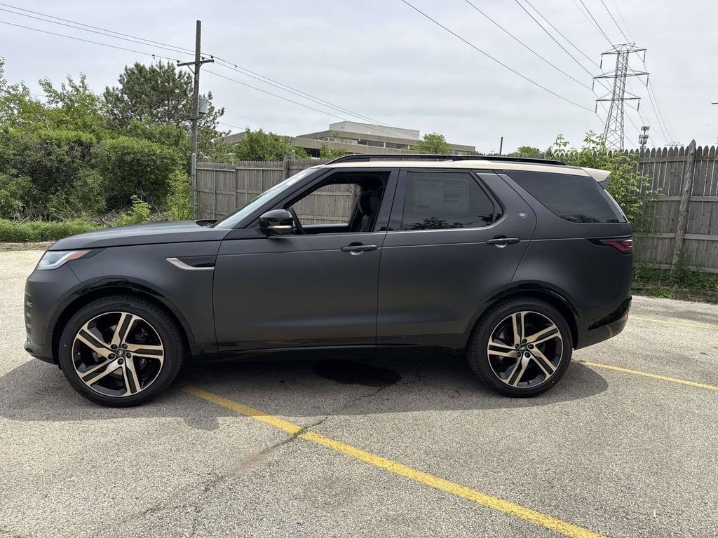 New 2026 Land Rover Discovery Tempest Edition SUV