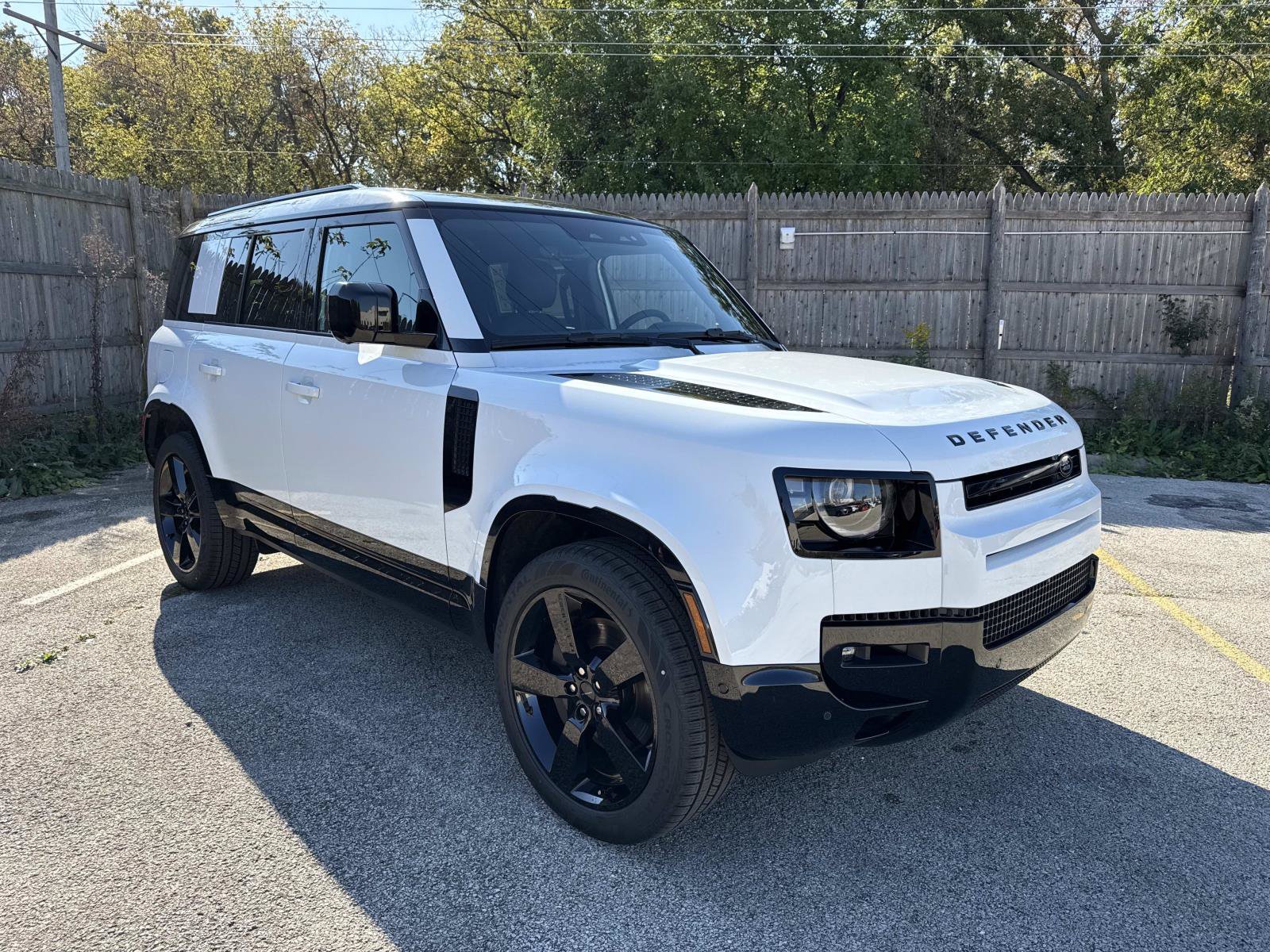 New 2026 Land Rover Defender 110 X-Dynamic SE SUV
