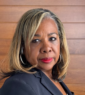 Staff member Carolyn Wideman from ID_9328df999a97