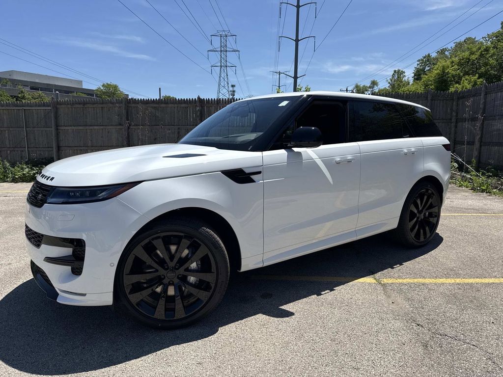 2026 Land Rover Range Rover Sport P400 MHEV Dynamic SE's photo