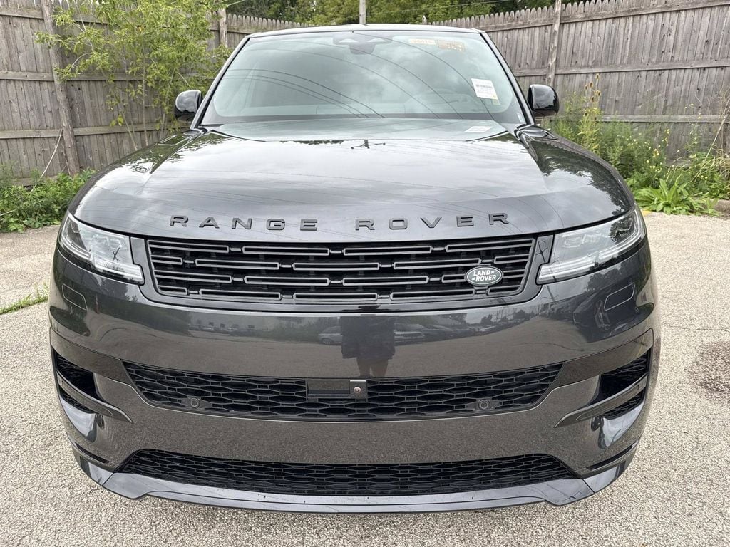 New 2026 Land Rover Range Rover Sport Dynamic SE SUV