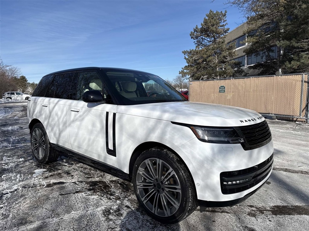 New 2026 Land Rover Range Rover SE SUV