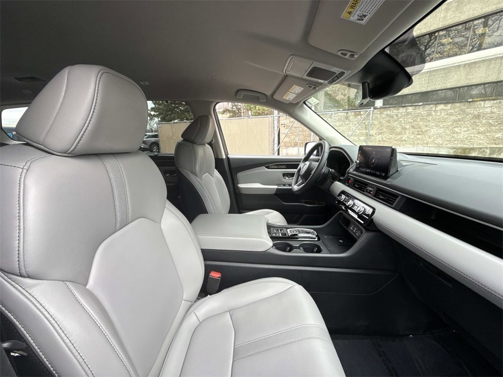 Used 2023 Honda Pilot EX-L SUV