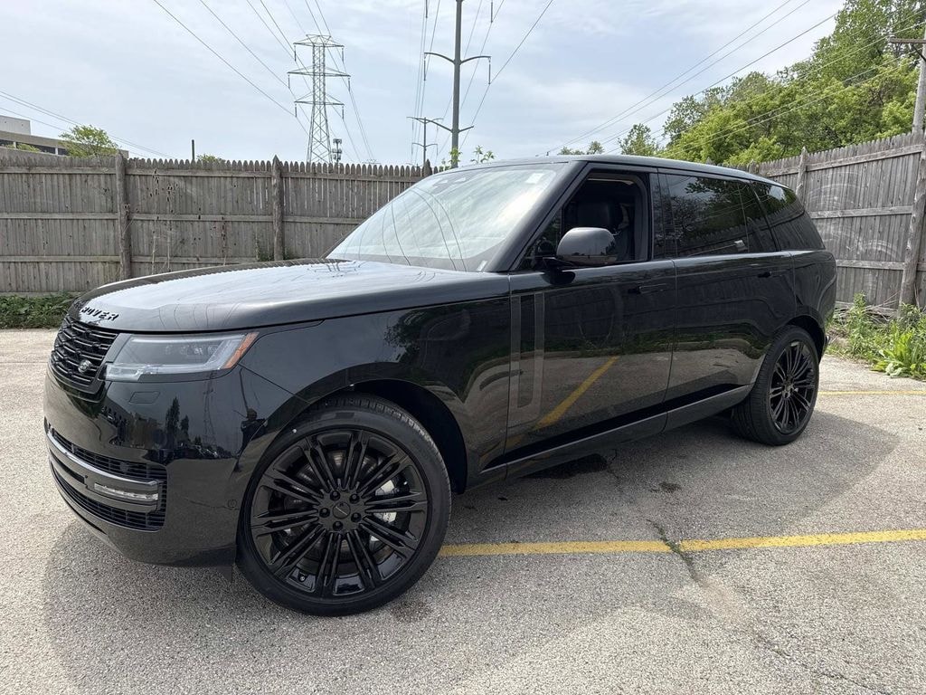 New 2026 Land Rover Range Rover SE LWB 7-Seats / V8 SUV