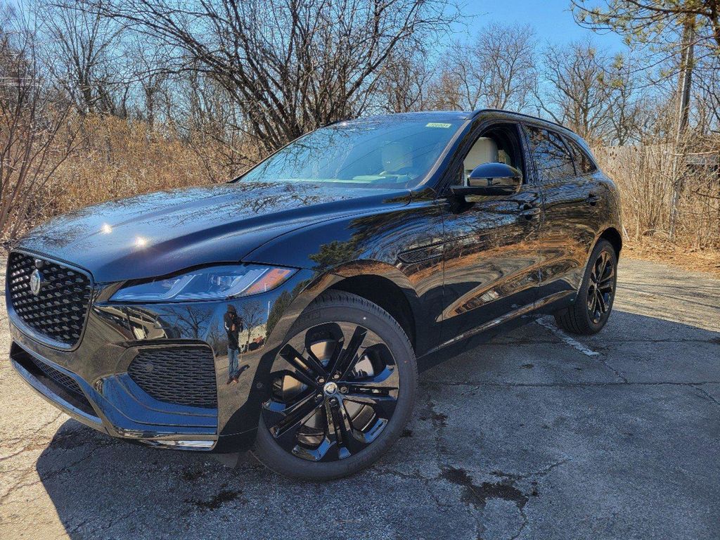 2026 Jaguar F-PACE P250 R-Dynamic S's photo