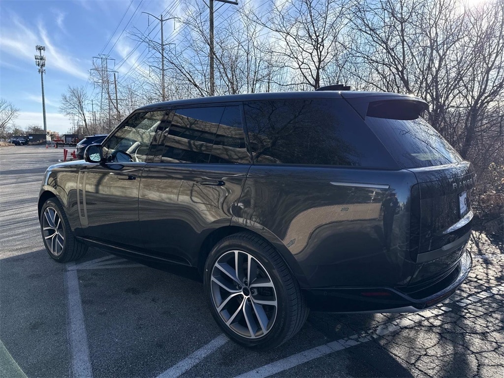 2026 Land Rover Range Rover SE - Photo 12