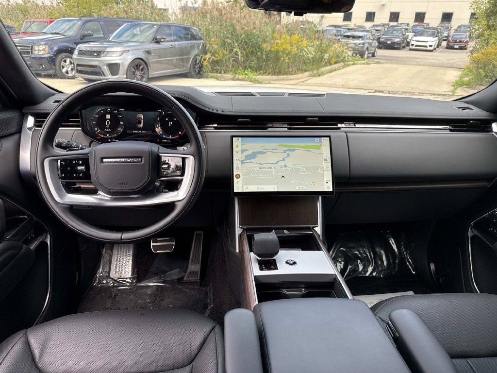 2025 Land Rover Range Rover SE - Photo 21