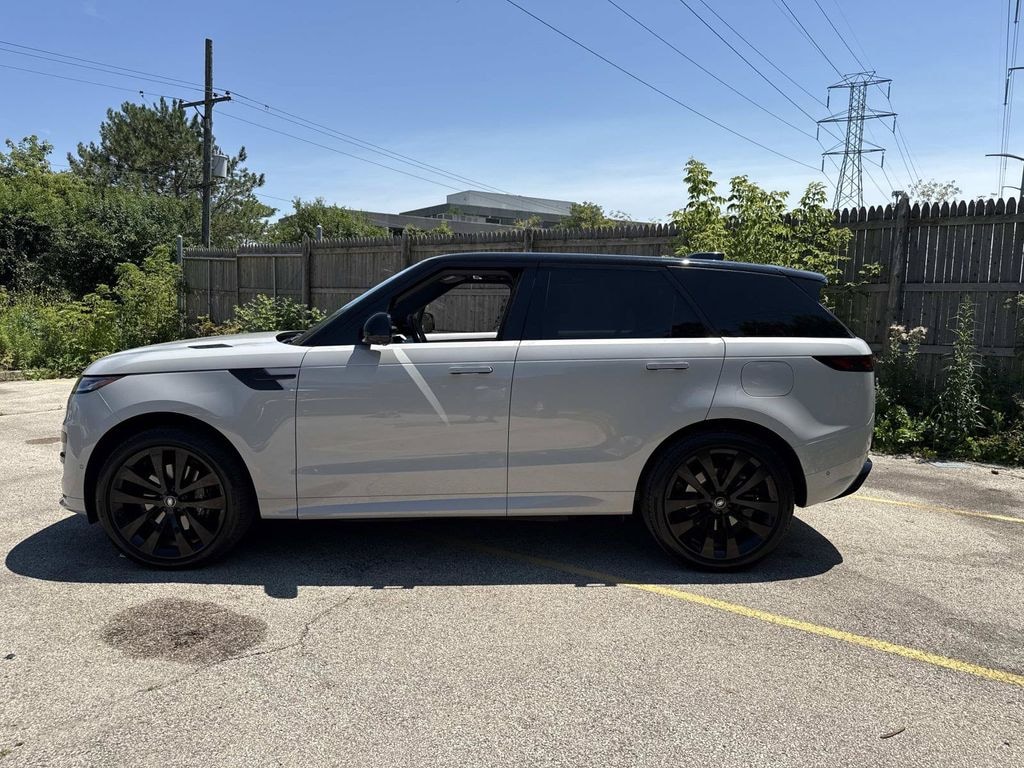 Certified 2025 Land Rover Range Rover Sport Plug-in Hybrid Dynamic SE SUV