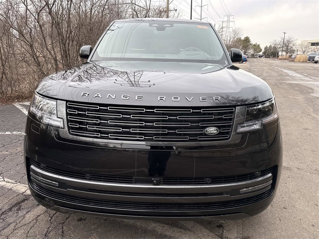 New 2026 Land Rover Range Rover SE SUV