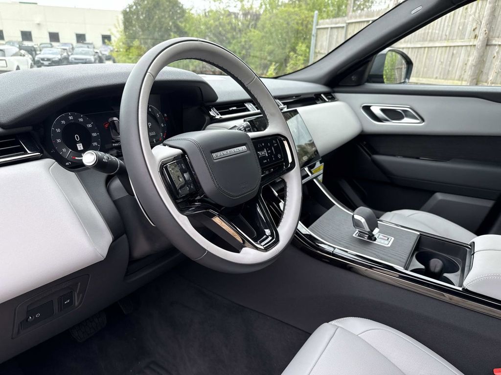 2026 Land Rover Range Rover Velar S - Photo 27