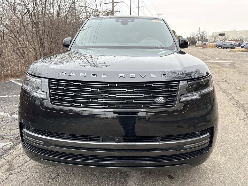 New 2026 Land Rover Range Rover SE 7 Seats SUV
