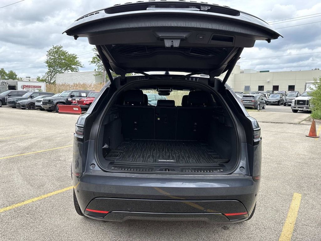 2026 Land Rover Range Rover Velar Dynamic SE - Photo 10