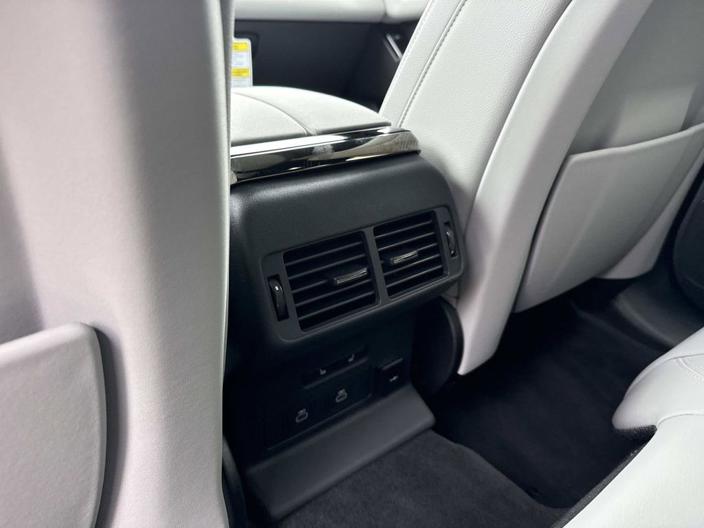 2026 Land Rover Range Rover Velar S - Photo 20