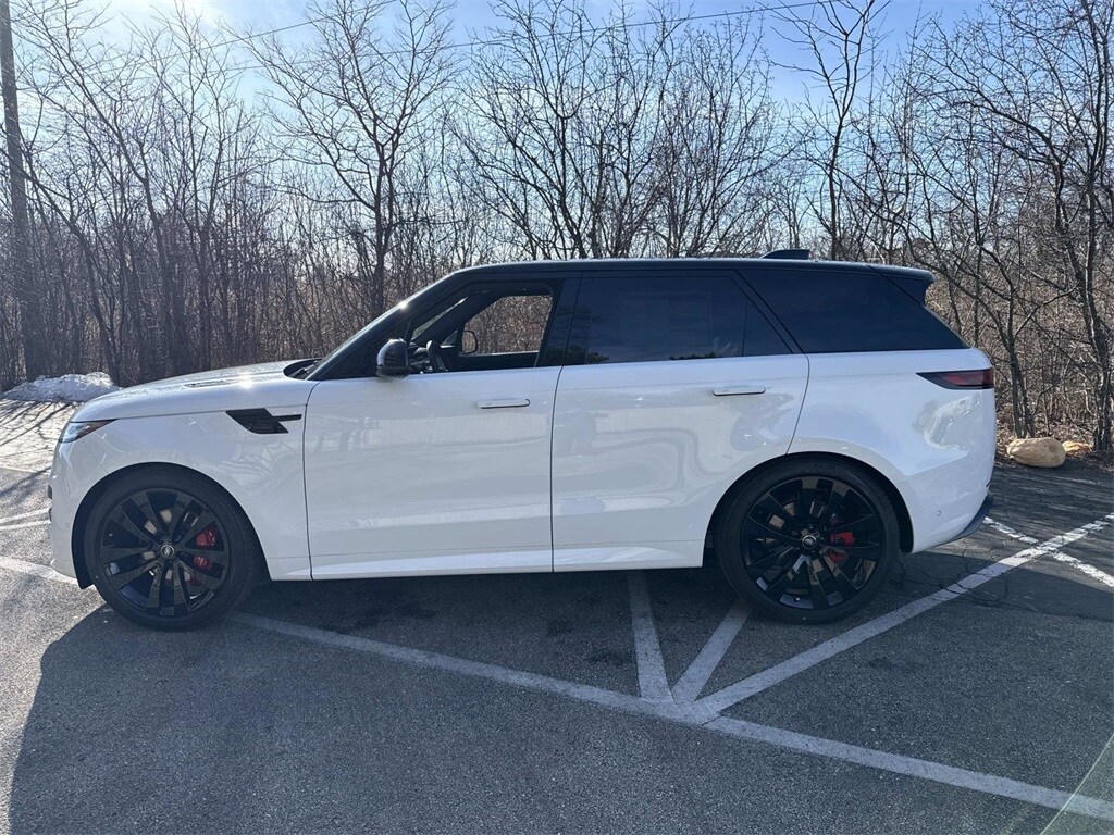 New 2025 Land Rover Range Rover Sport Dynamic SE SUV