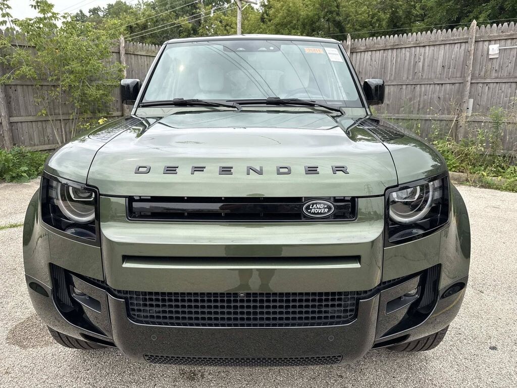New 2026 Land Rover Defender 110 X-Dynamic SE SUV