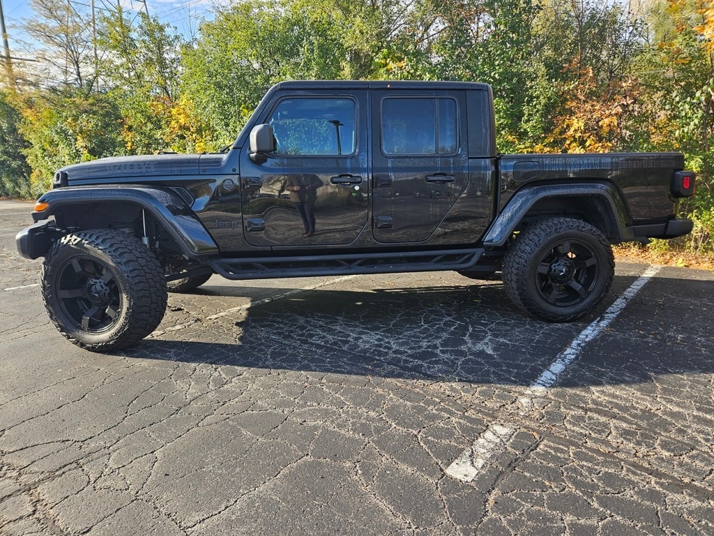 Used 2022 Jeep Gladiator Willys Truck