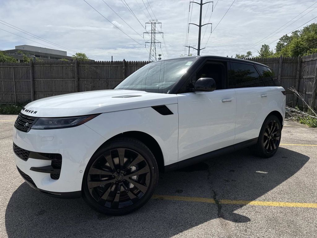 2026 Land Rover Range Rover Sport P360 SE MHEV's photo