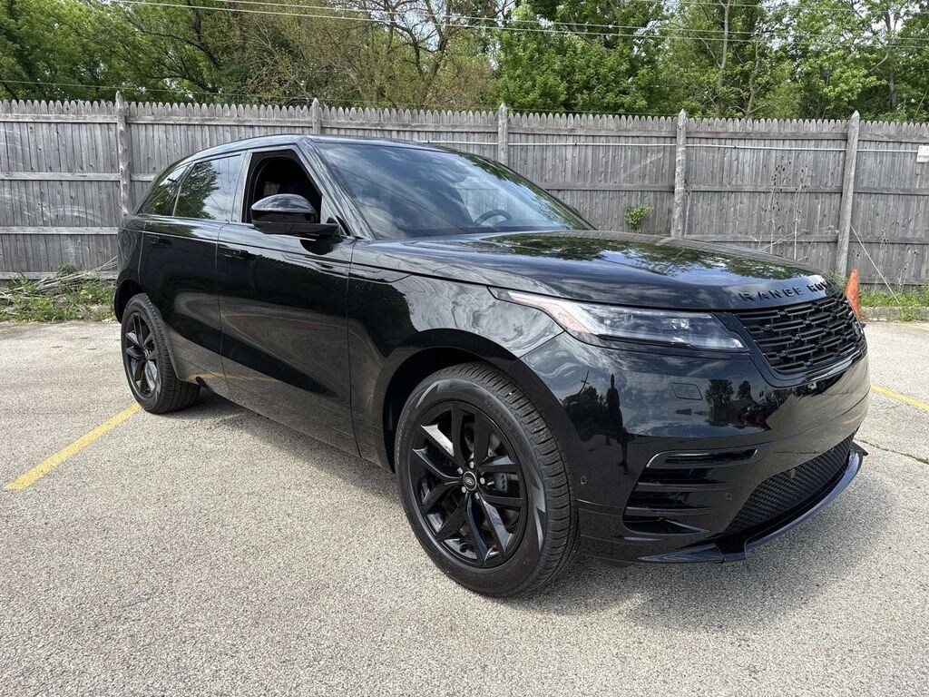 New 2026 Land Rover Range Rover Velar Dynamic SE