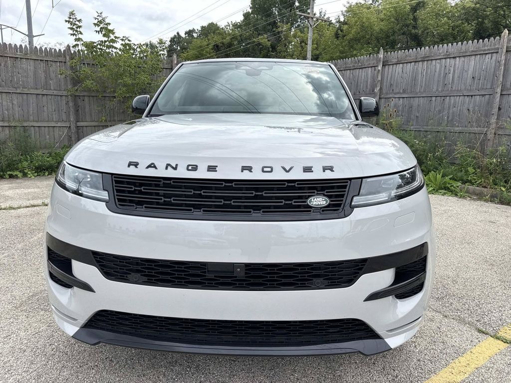New 2027 Land Rover Range Rover Sport Dynamic SE SUV