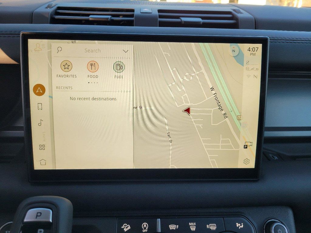 2025 Land Rover Defender Sedona Red - Photo 23