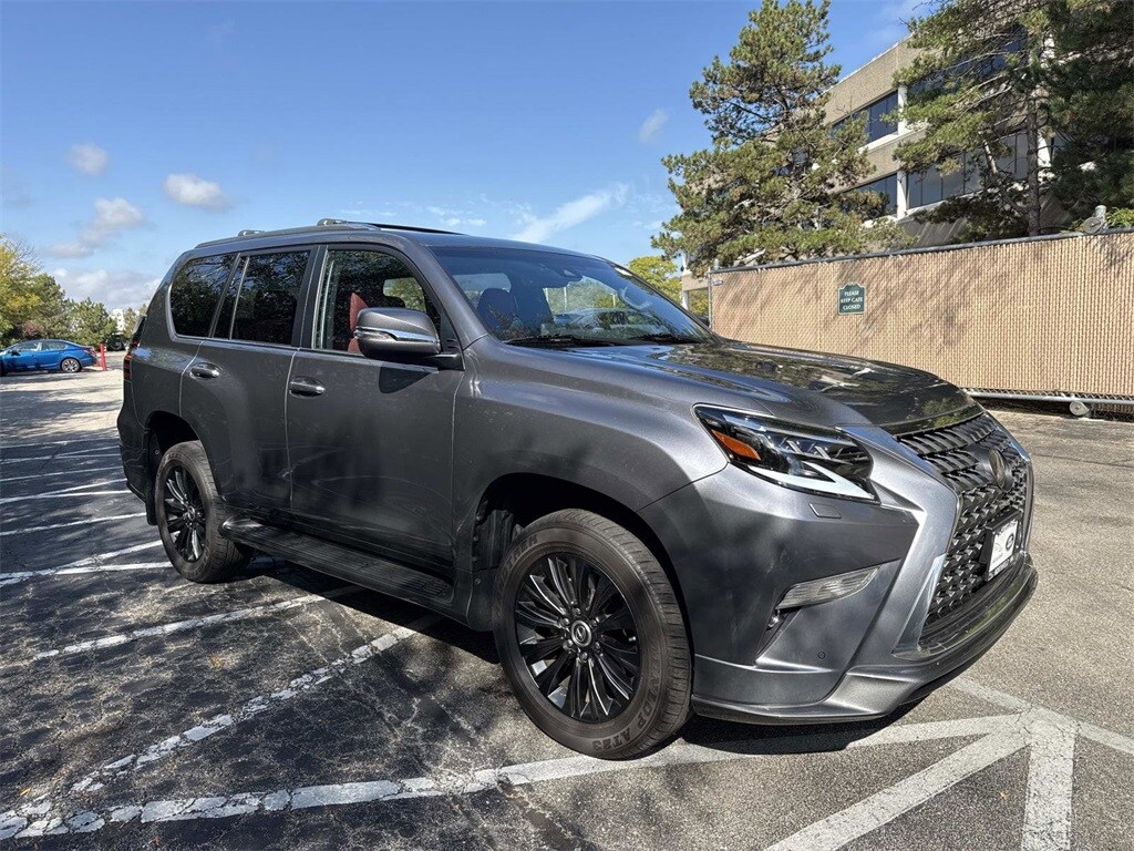 2023 Lexus GX 460 Premium photo 3