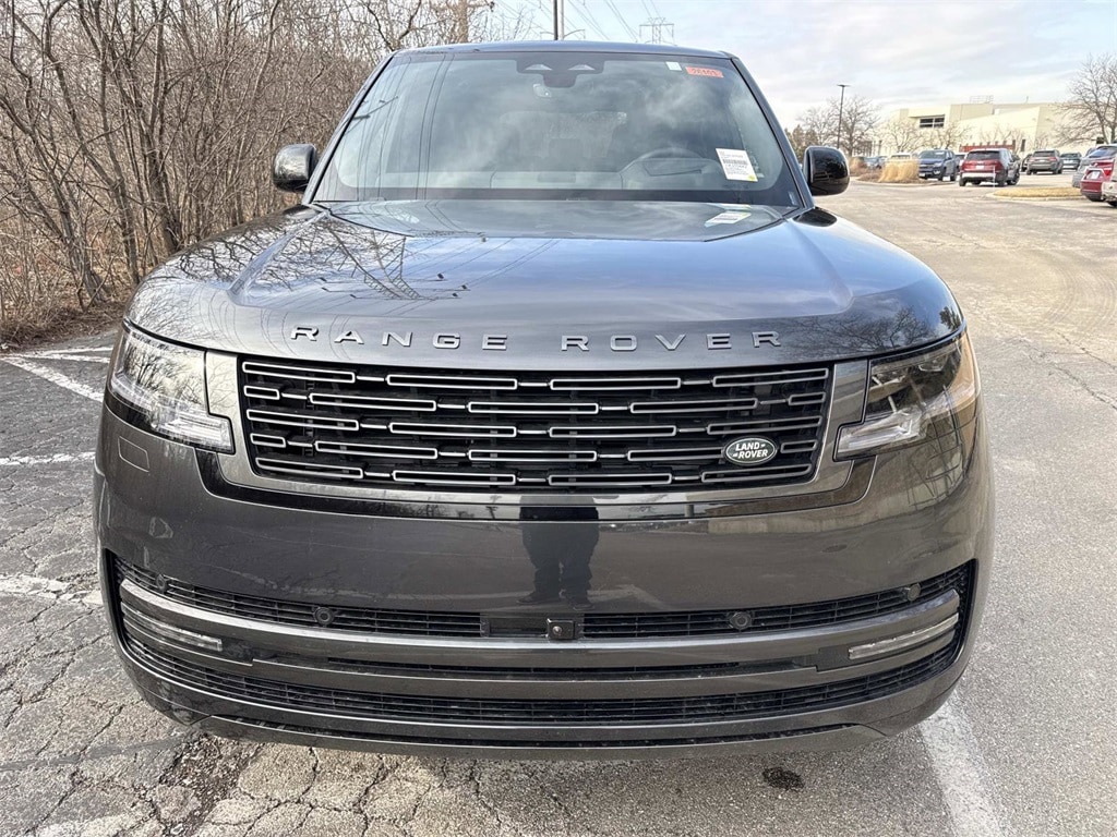 New 2026 Land Rover Range Rover SE SUV