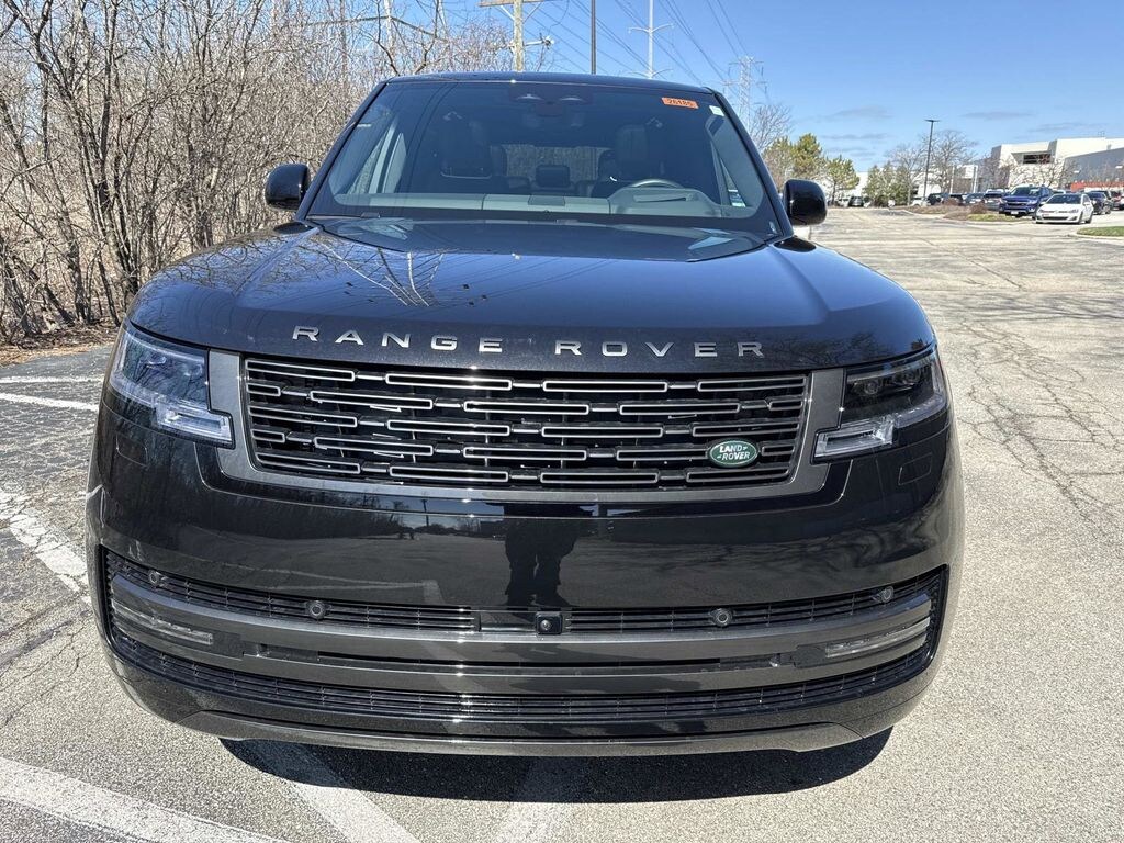 New 2026 Land Rover Range Rover SE LWB 7-Seats / V8 SUV