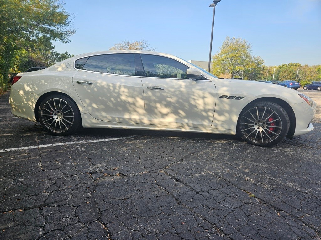 2017 Maserati Quattroporte Q4 GranLusso photo 4