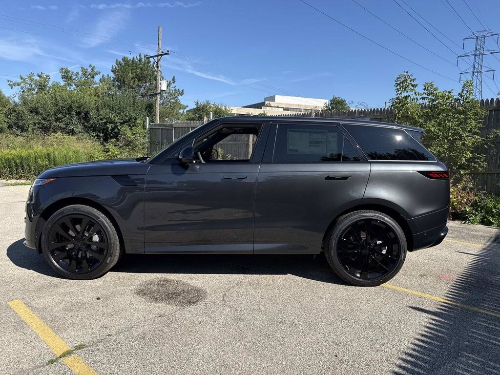 New 2026 Land Rover Range Rover Sport Dynamic SE SUV