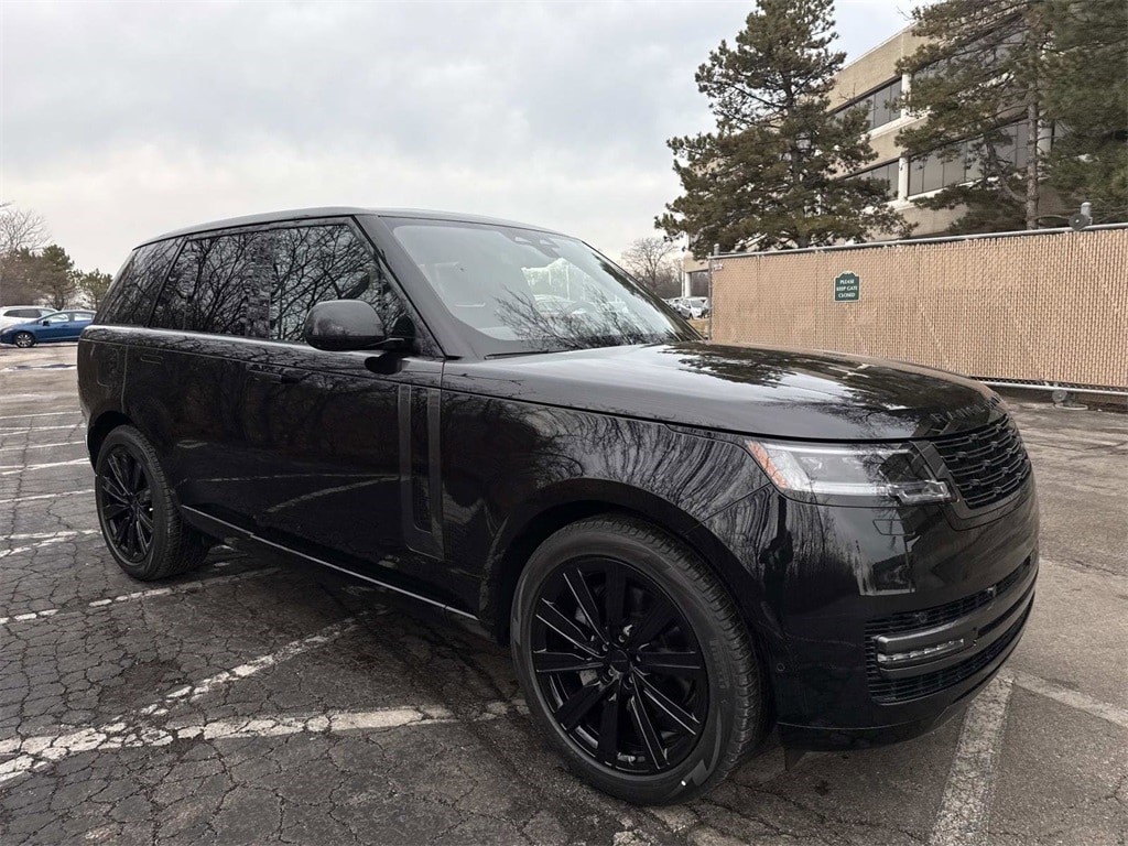 New 2026 Land Rover Range Rover SE SUV