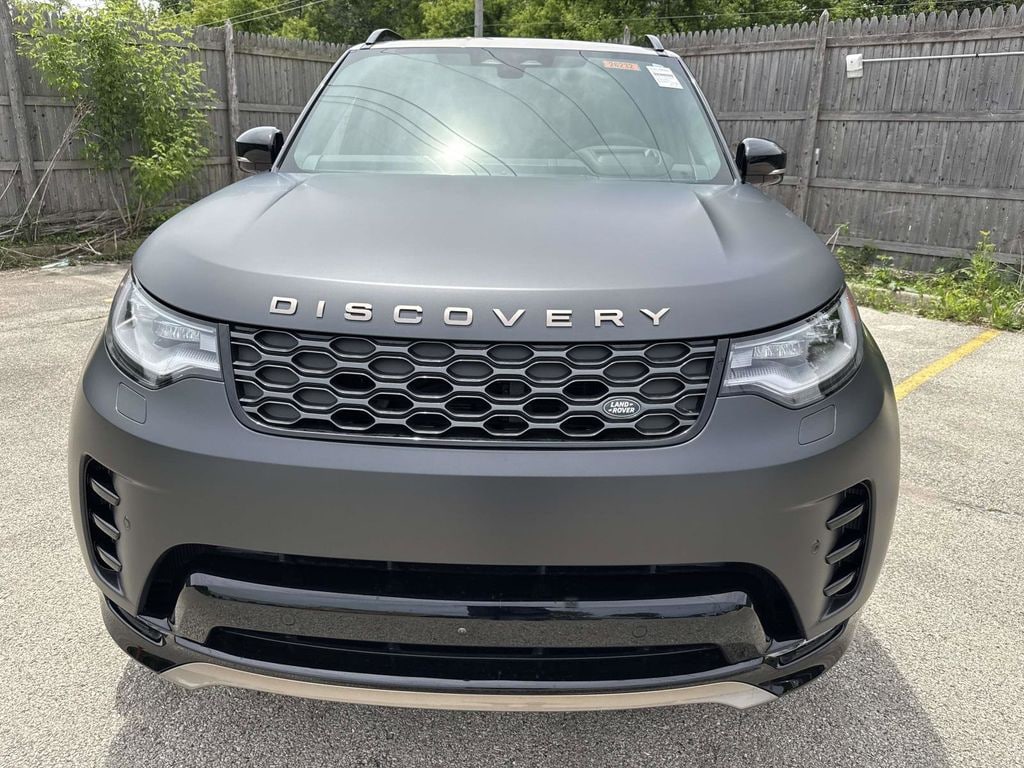 New 2026 Land Rover Discovery Tempest Edition SUV