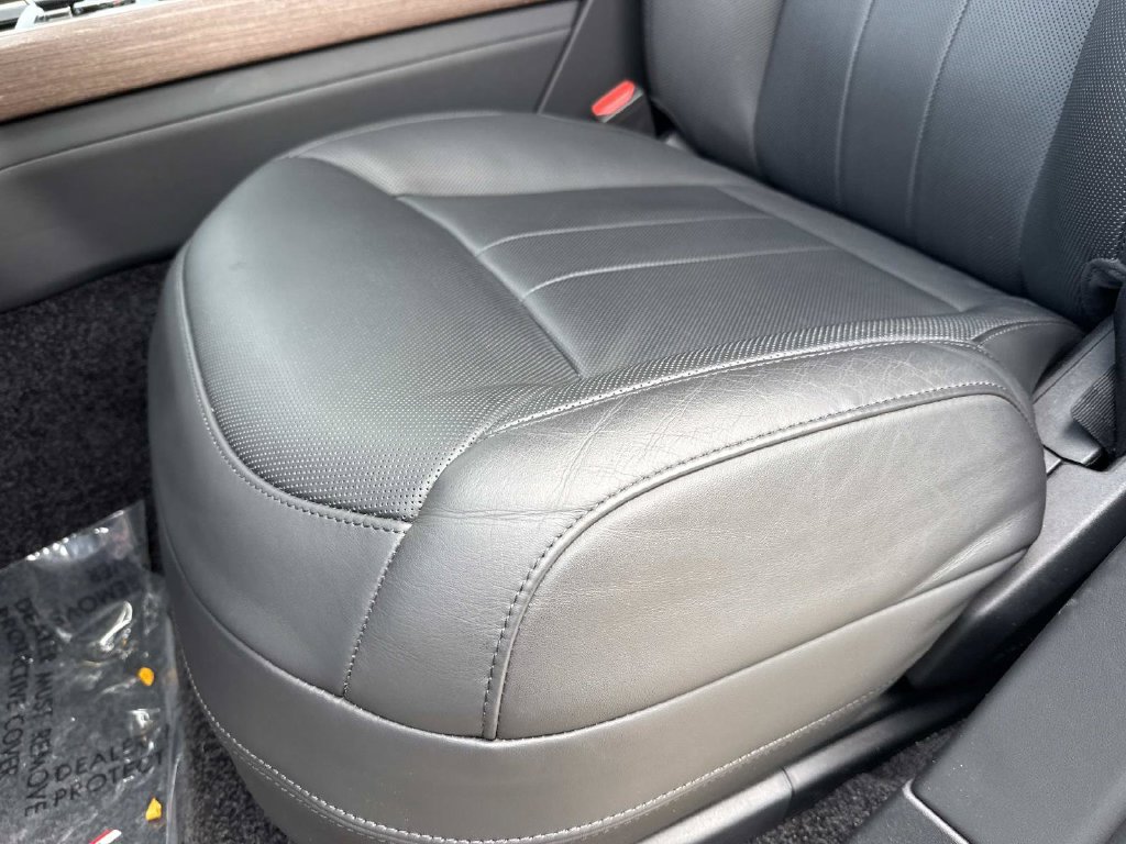 2025 Land Rover Range Rover SE - Photo 26