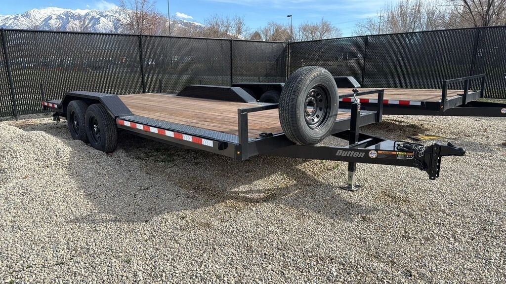 Used 2026 Dutton Enclosed Trailer Trailer