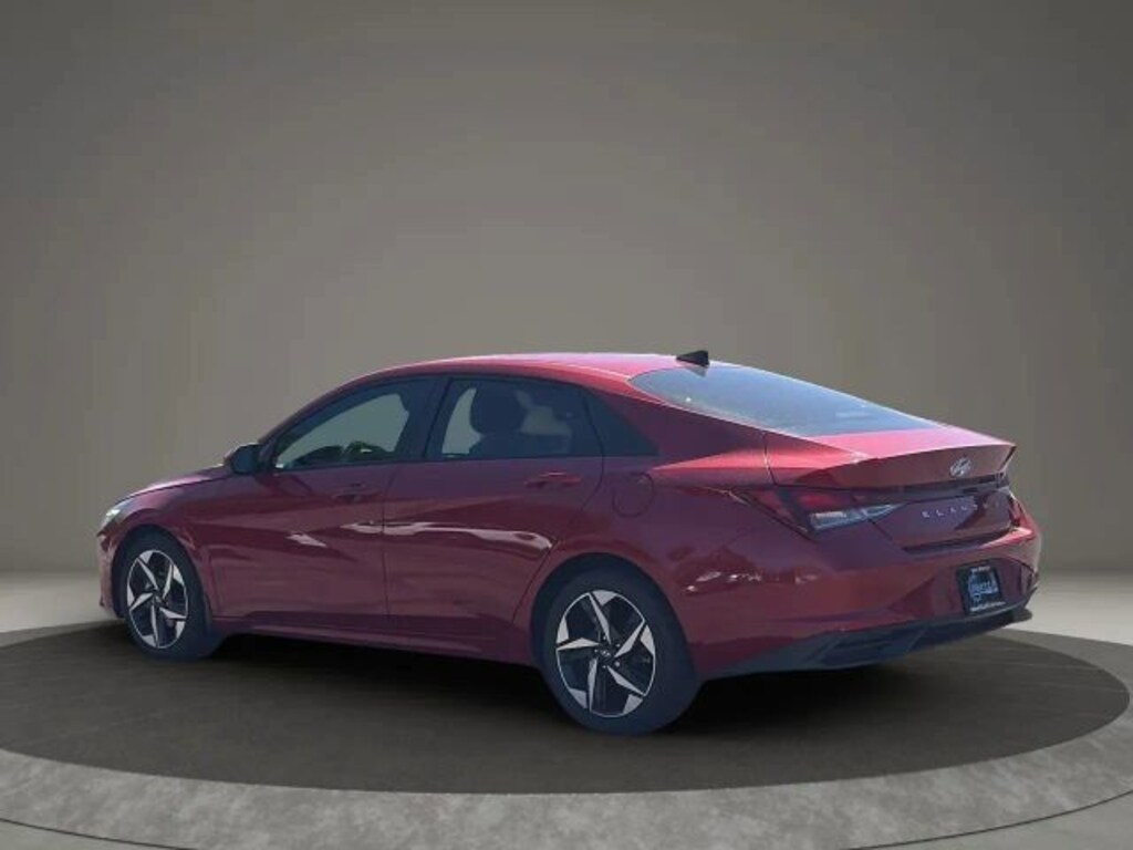 Used 2023 Hyundai Elantra SEL Sedan
