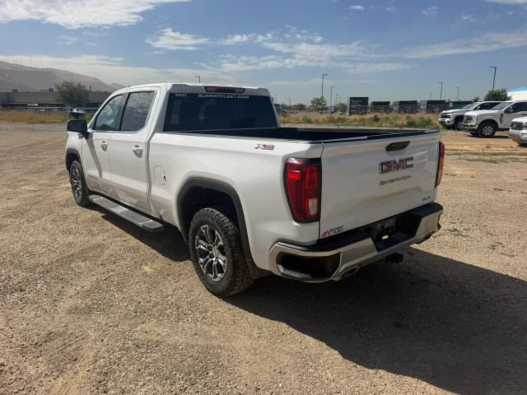 Used 2023 GMC Sierra 1500 SLE Truck Crew Cab