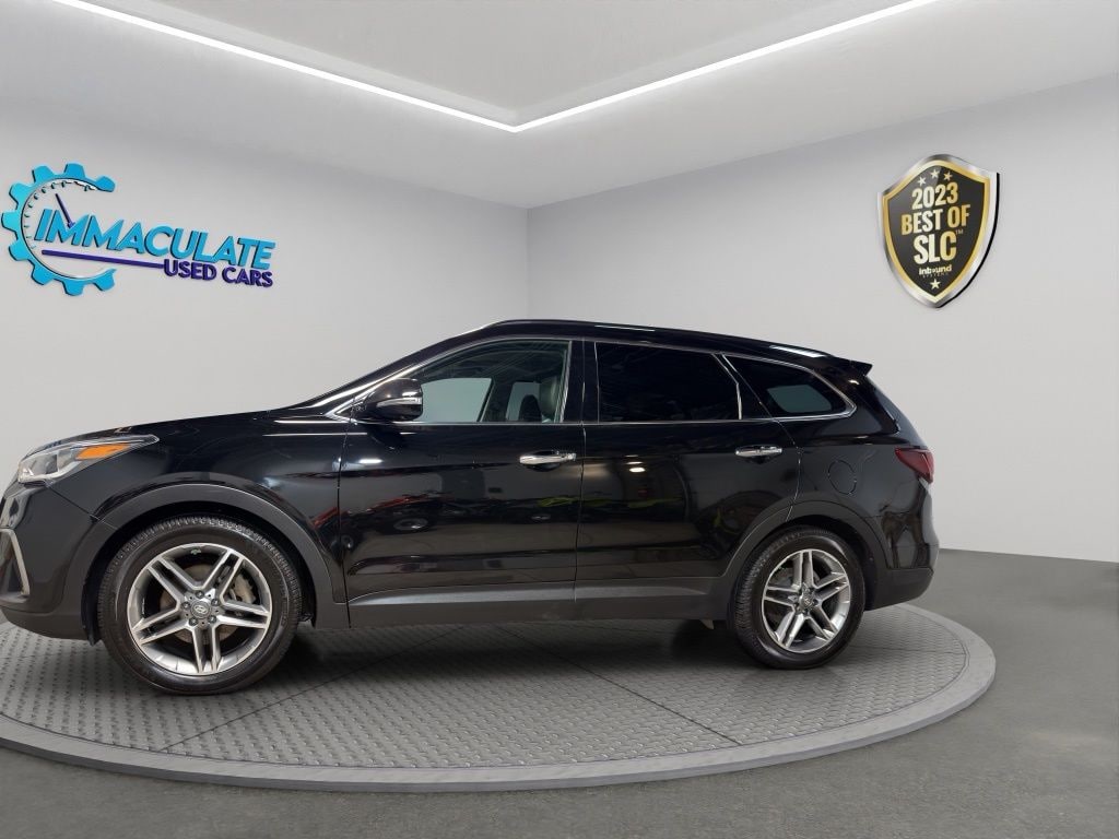 Used 2017 Hyundai Santa Fe SE Ultimate SUV