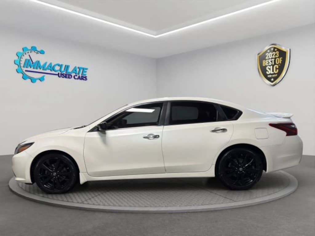 Used 2017 Nissan Altima 2.5 SR Sedan
