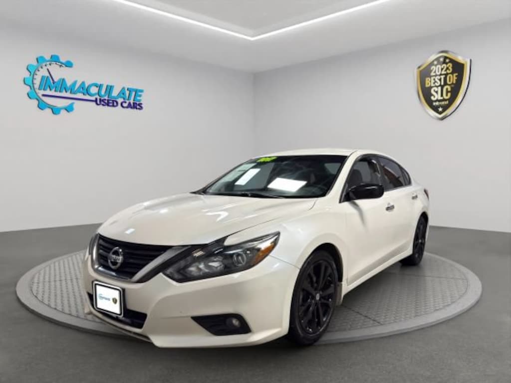 Used 2017 Nissan Altima 2.5 SR Sedan