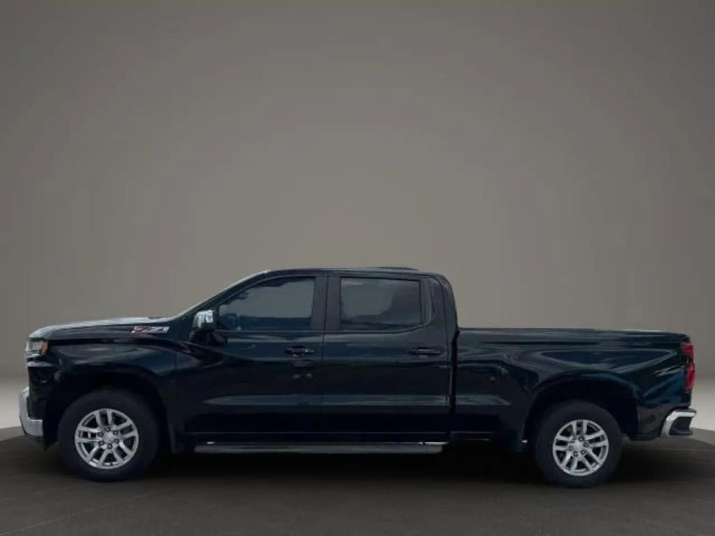 Used 2021 Chevrolet Silverado 1500 LT Truck Crew Cab