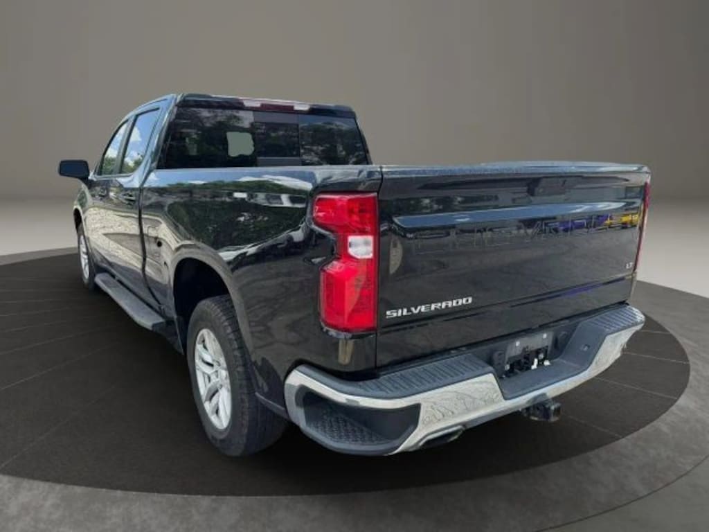 Used 2021 Chevrolet Silverado 1500 LT Truck Crew Cab
