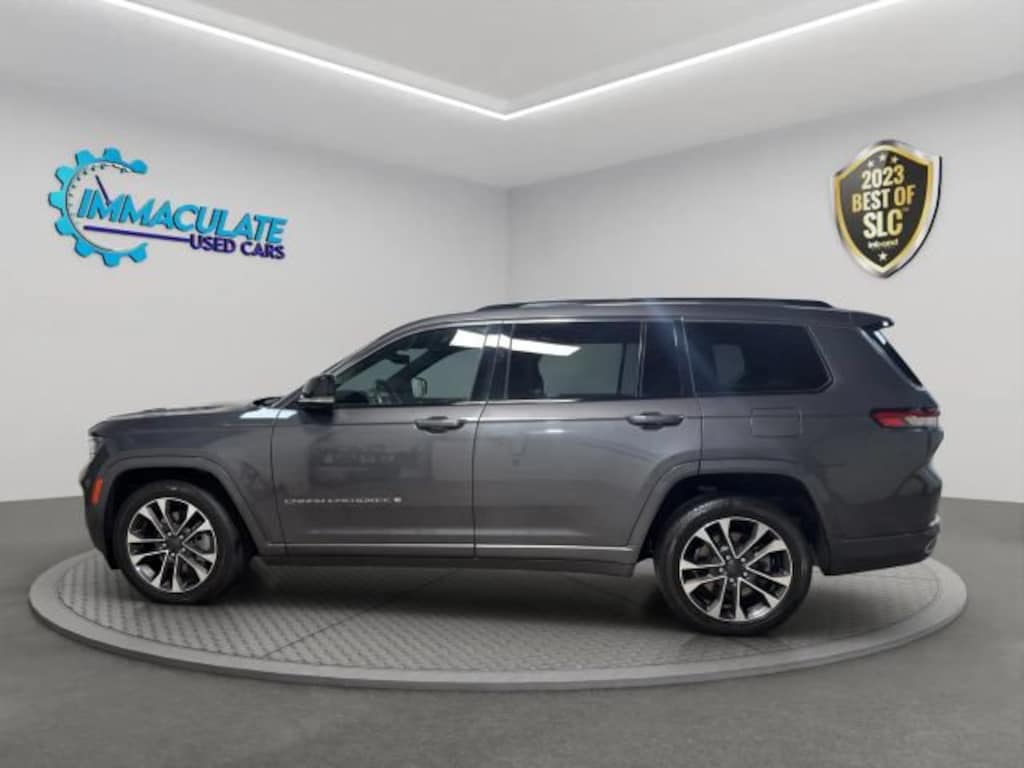 Used 2022 Jeep New Grand Cherokee Overland SUV