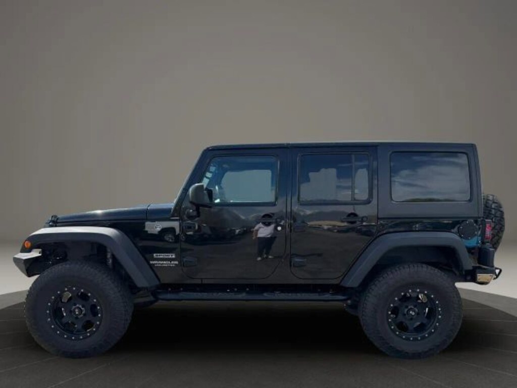 Used 2017 Jeep Wrangler JK Unlimited Sport 4x4 SUV